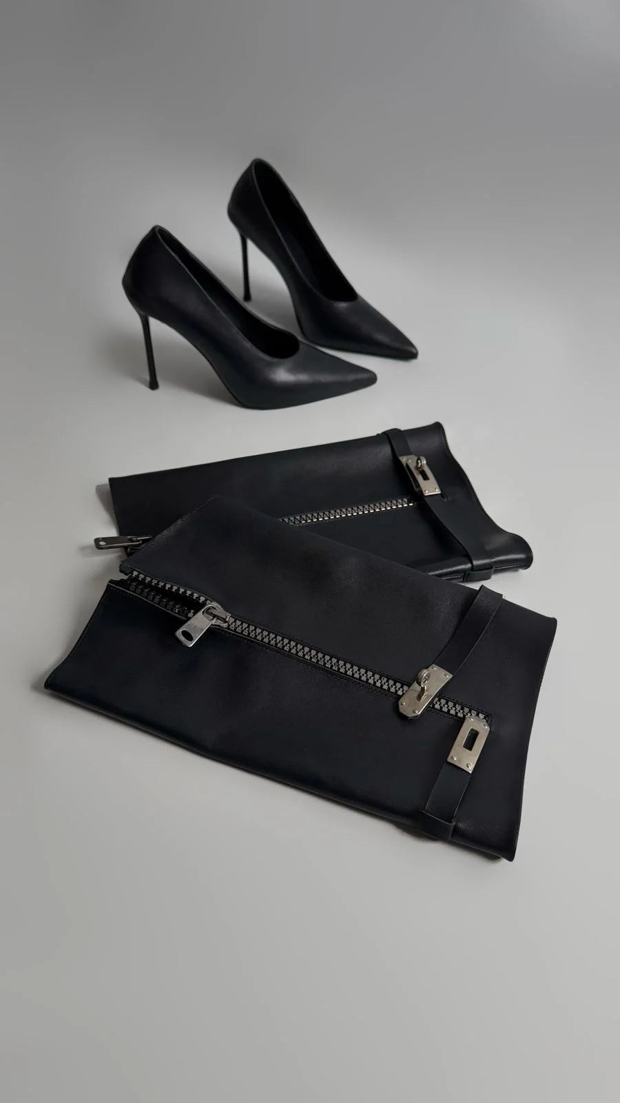 VALERÉN Black Leather Convertible Stiletto Boots