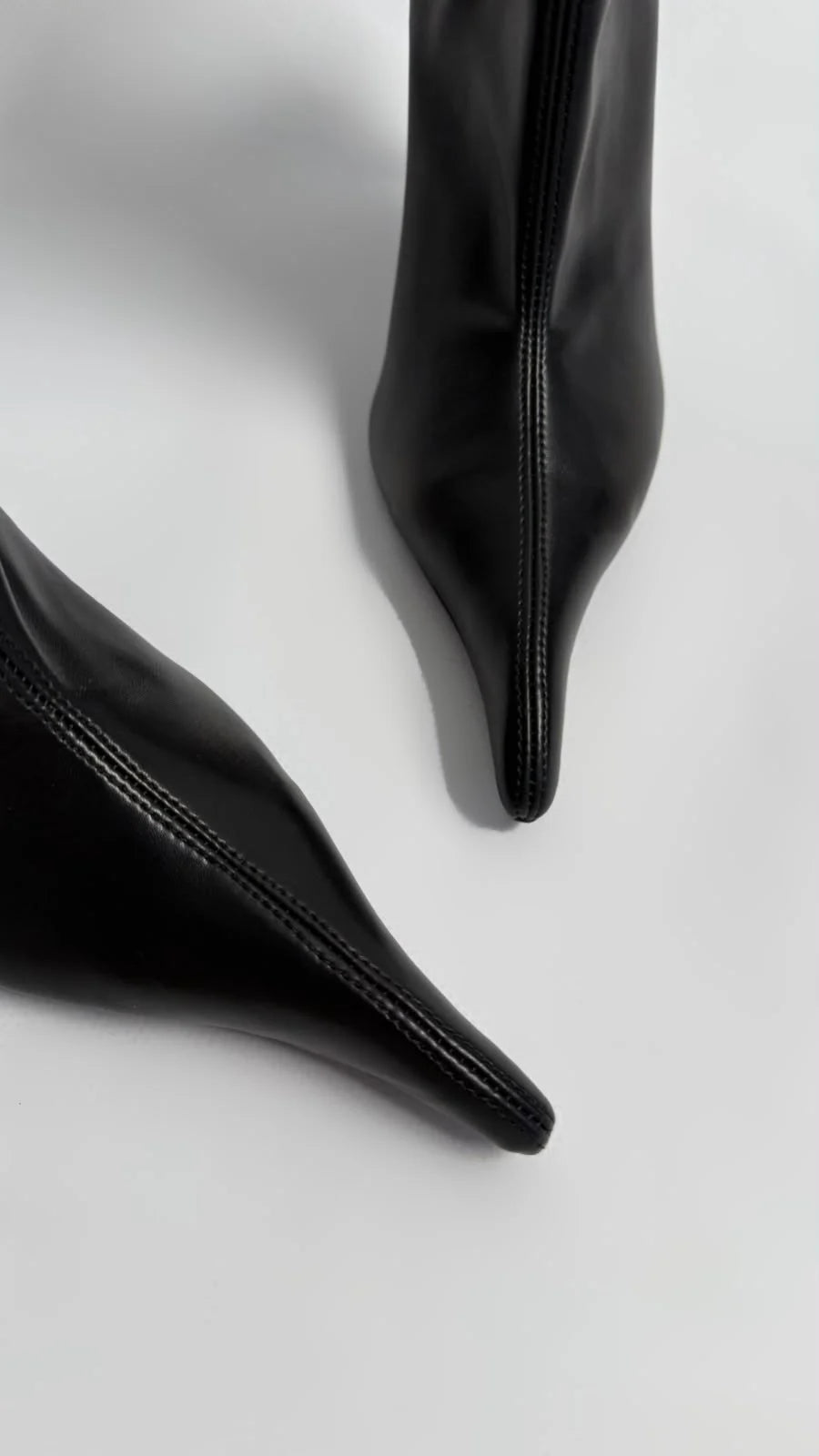 SELVÉRA Black Stretch Heeled Boots