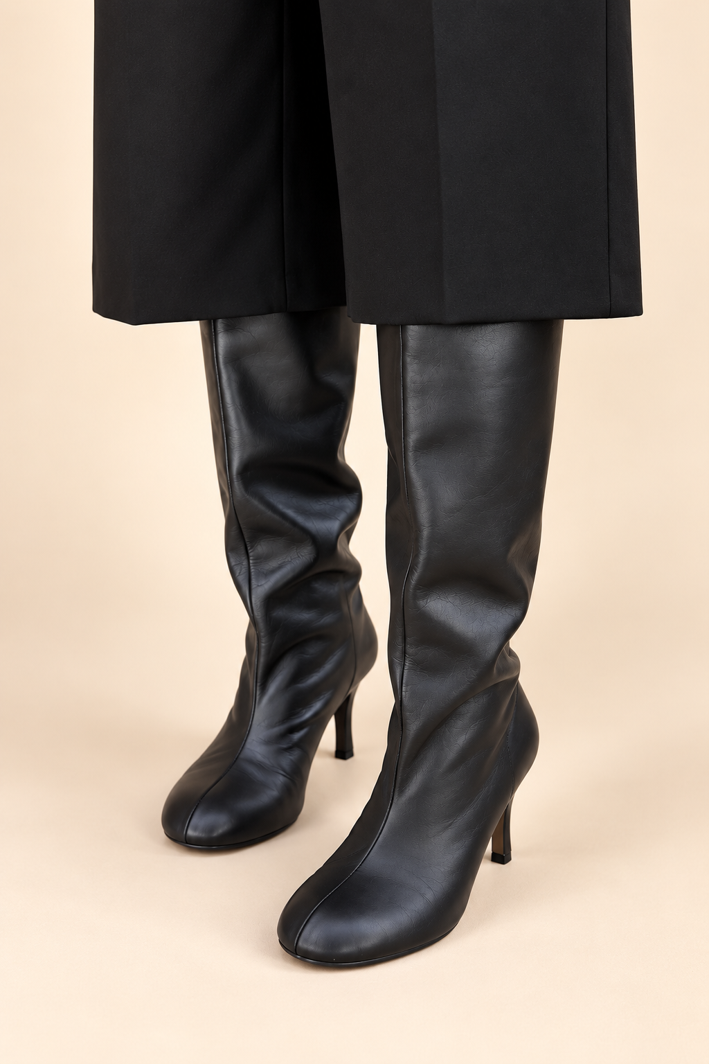 MAREVIA Black Leather Heeled Ankle Boots