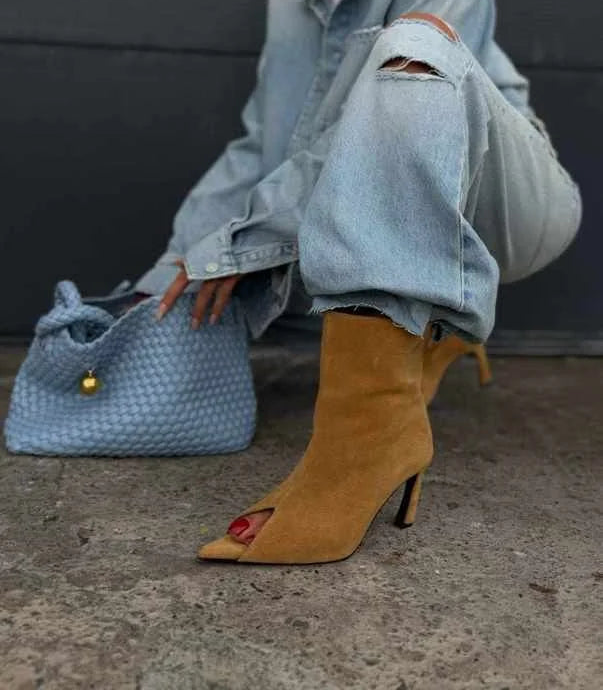 SOLÉVIA Mustard Suede Heeled Ankle Boots