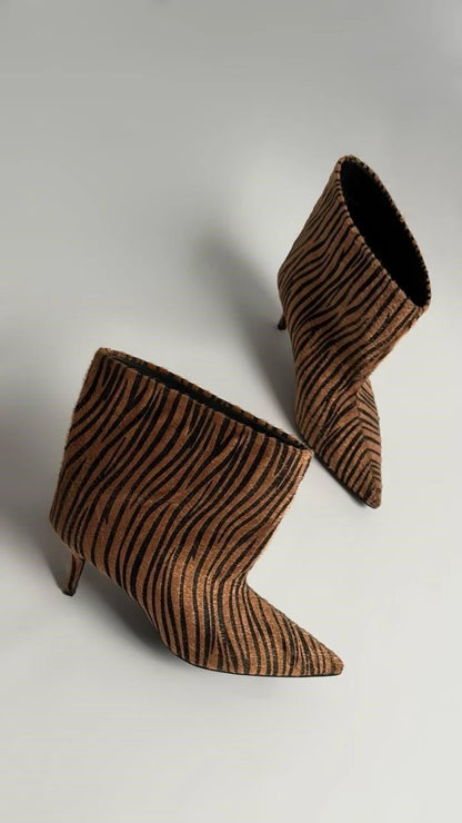 ZAVÉRIA Brown Zebra Suede Heeled Ankle Boots