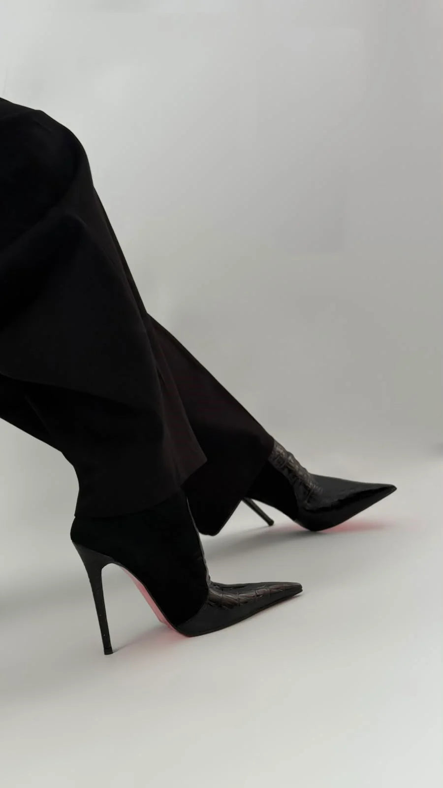 ELVÉNIA Black Stretch Heeled Boots