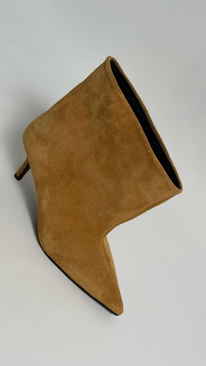 Bottines à talons en daim moutarde LAVENZA