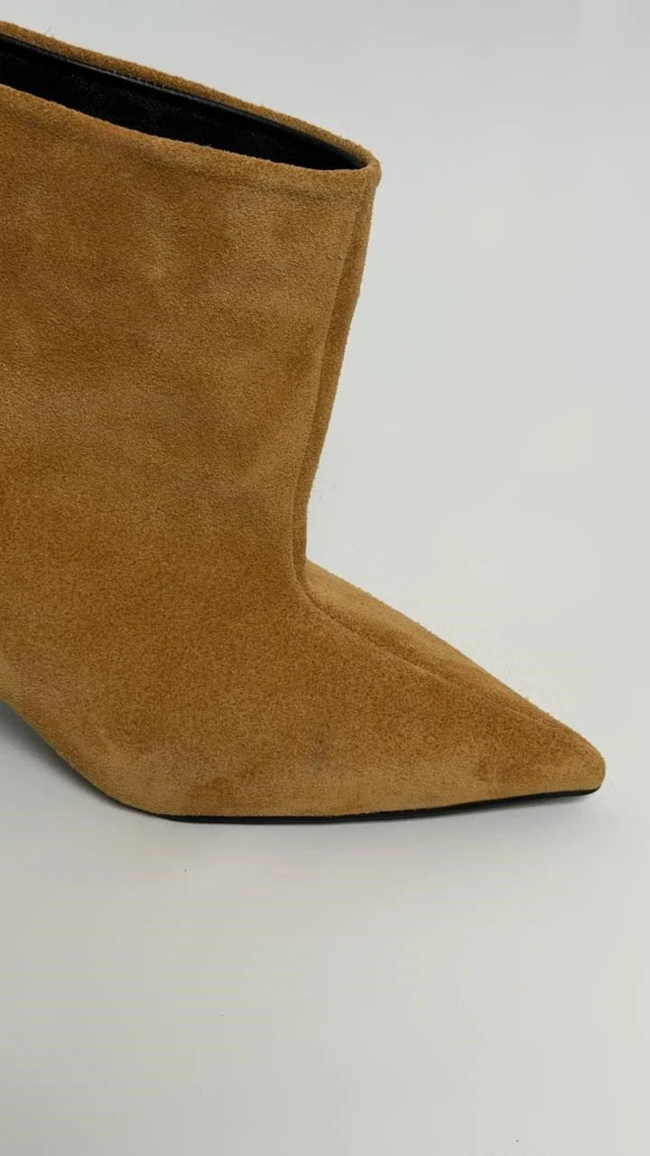 Bottines à talons en daim moutarde LAVENZA
