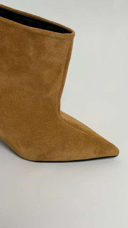 Bottines à talons en daim moutarde LAVENZA