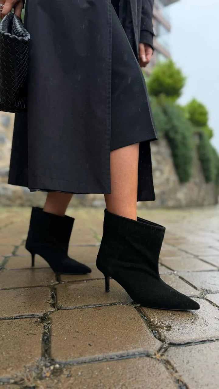 CAVÉLIA Black Suede Heeled Ankle Boots
