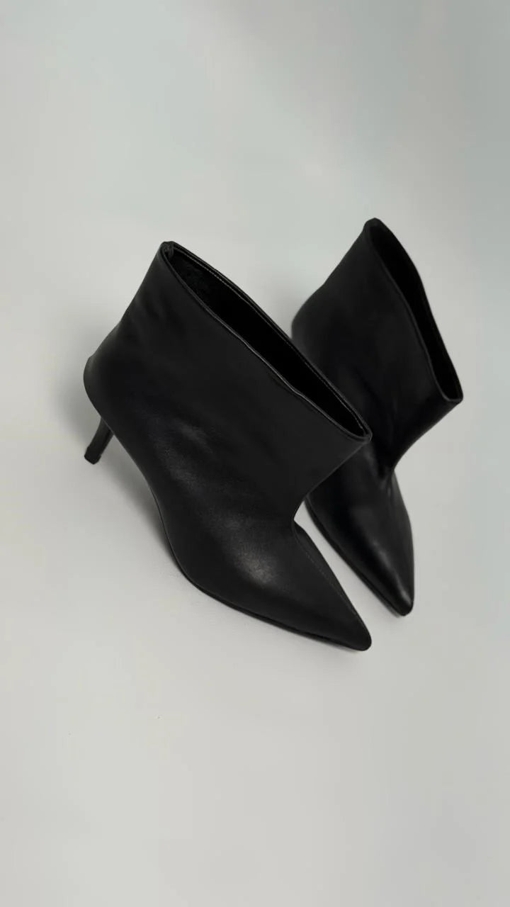 VELENZA Black Leather Heeled Ankle Boots