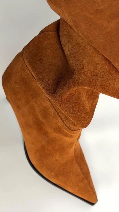 AURELIS Tan Suede Leather Heeled Boots