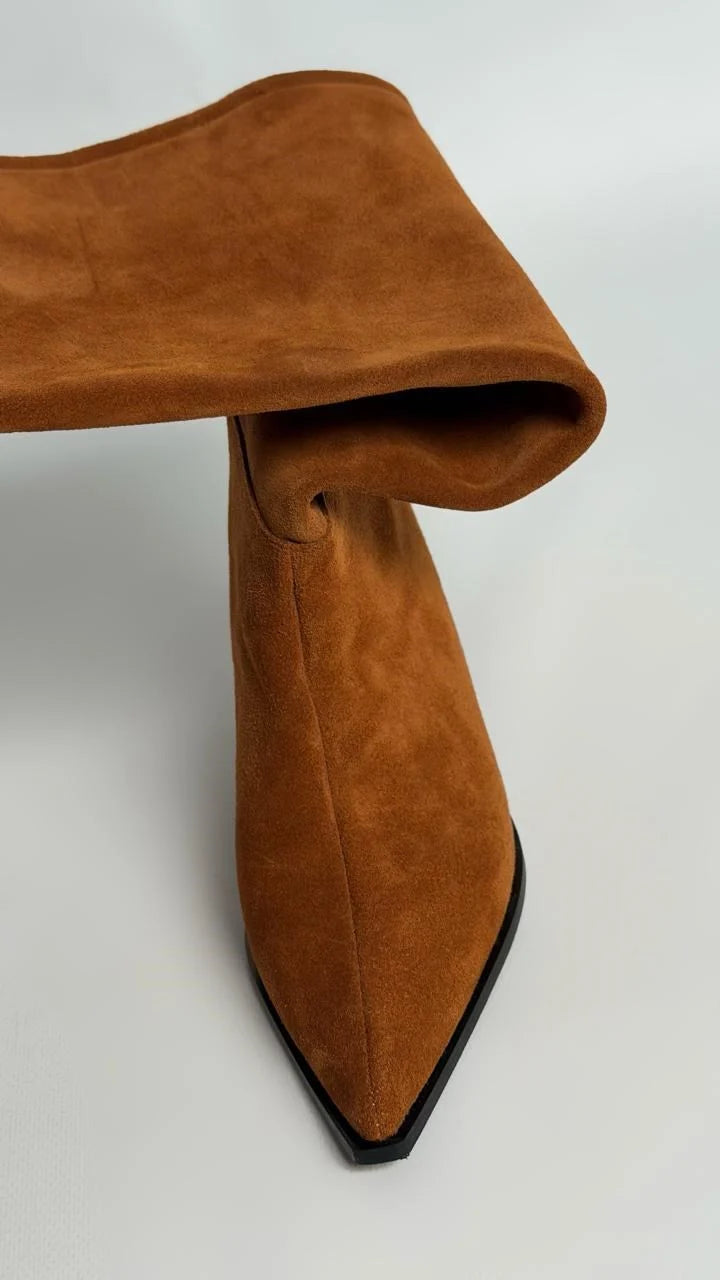 AURELIS Tan Suede Leather Heeled Boots