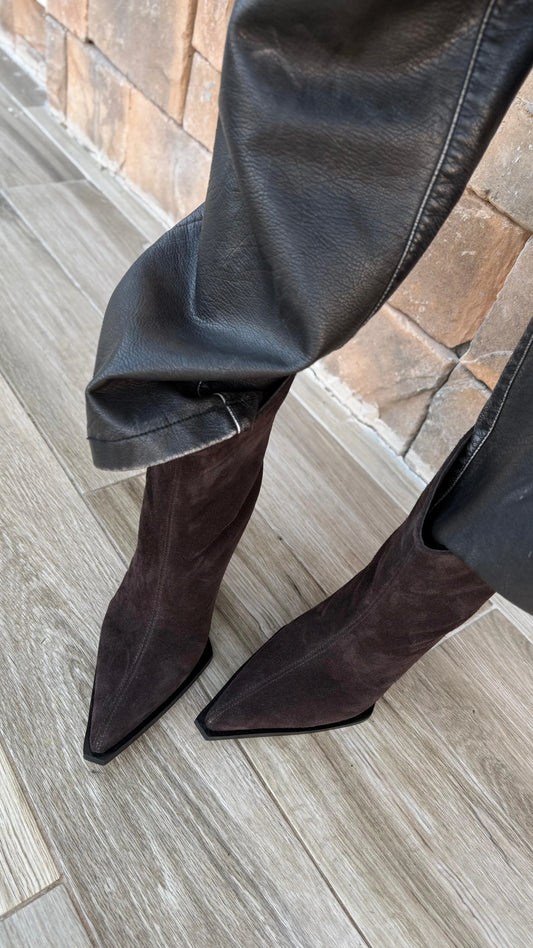 AVENORA Brown Suede Heeled Ankle Boots